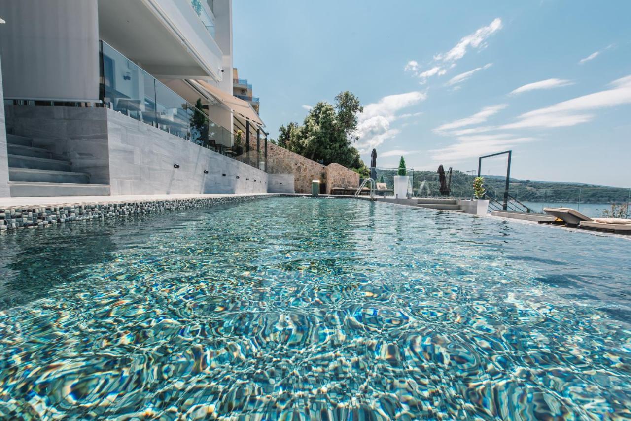 Dollaku Apartments بار المظهر الخارجي الصورة